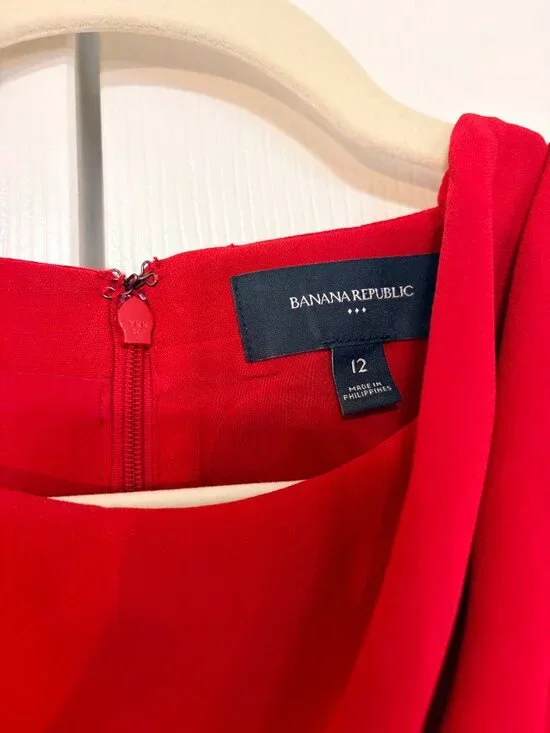 Banana Republic Crepe Sleeveless Cowl-Neck Jumpsuit Cherry Red 12 - Picture 6 of 10